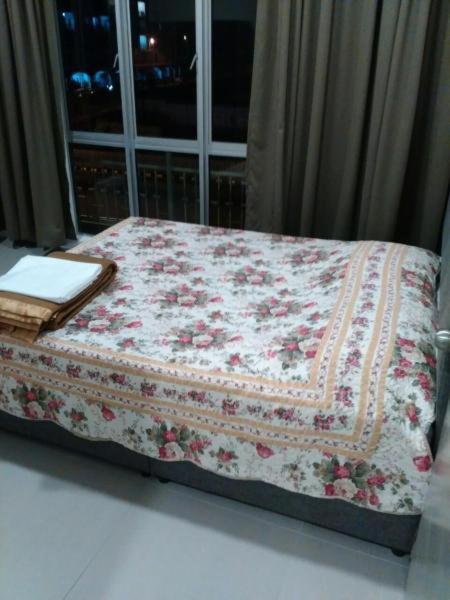 Barrington Square 2 Rooms Apartment At Golden Hill Night Market Бринчанг Экстерьер фото